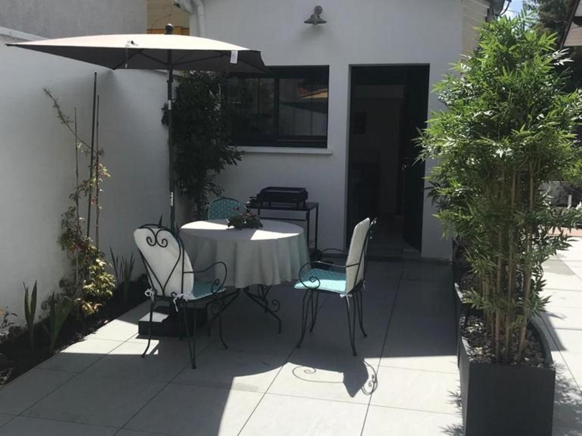 Appartement Charmant Studio Avec Terrasse Et Parking - 4 Pers - - Fr-1-474-161